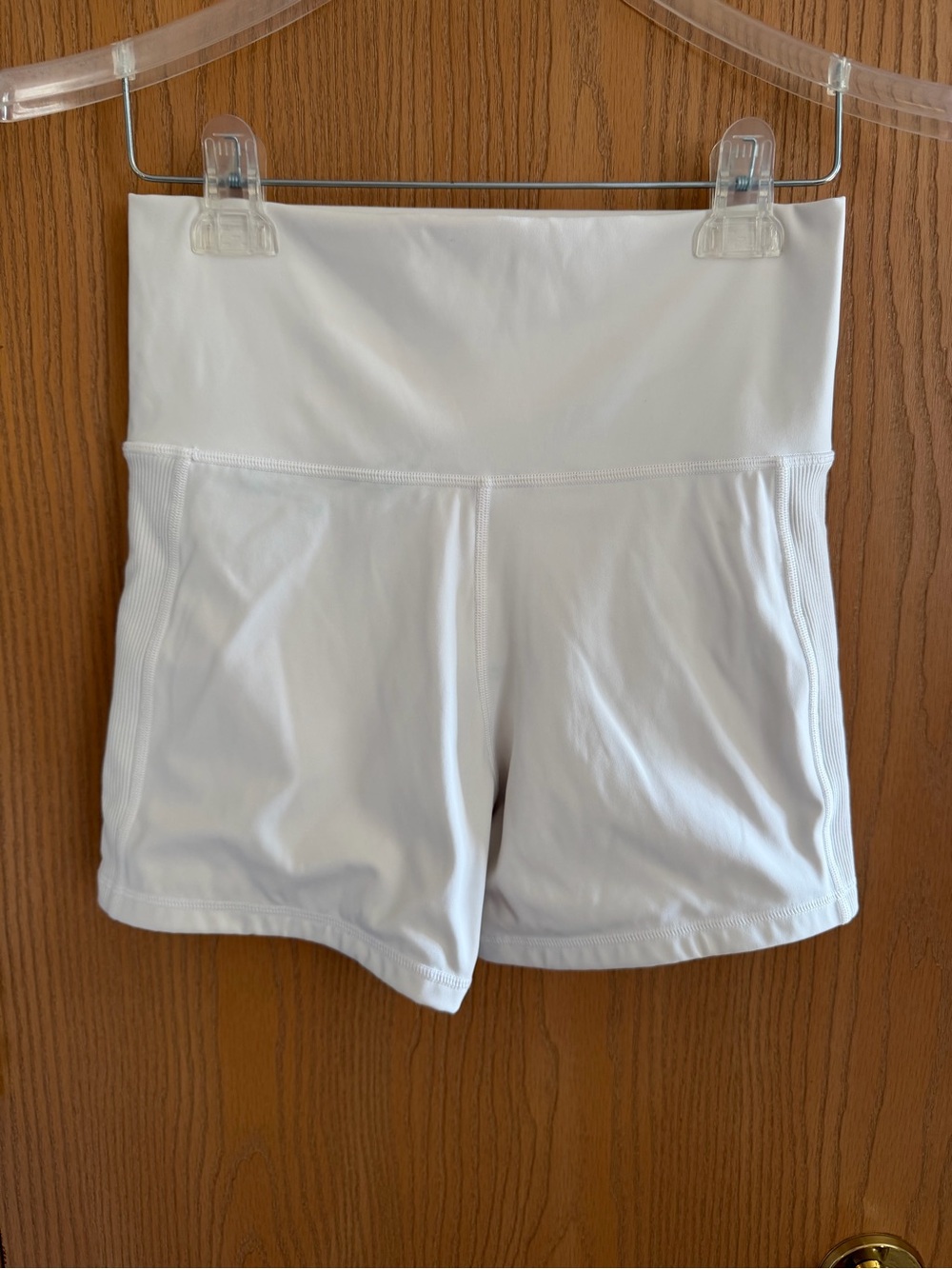 Offline by Aerie High-Waist Crisp White Active Yoga Bike Shorts Women’s Size L